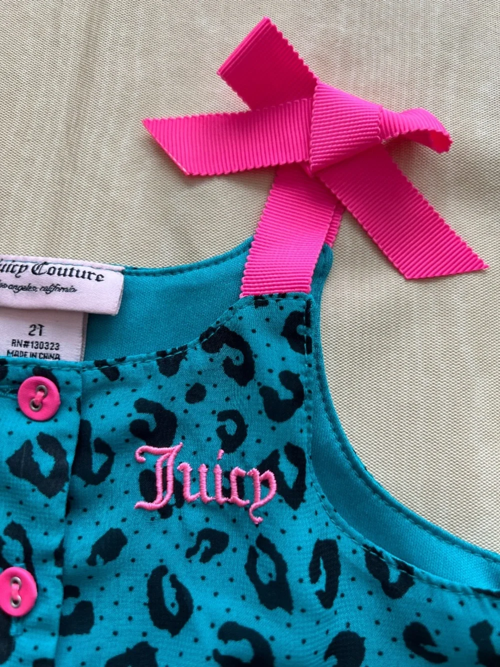 Juicy Couture Romper toddler Size 2T Green Leopard Print W/Pink Bows